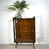 Rockabilly style display cabinet