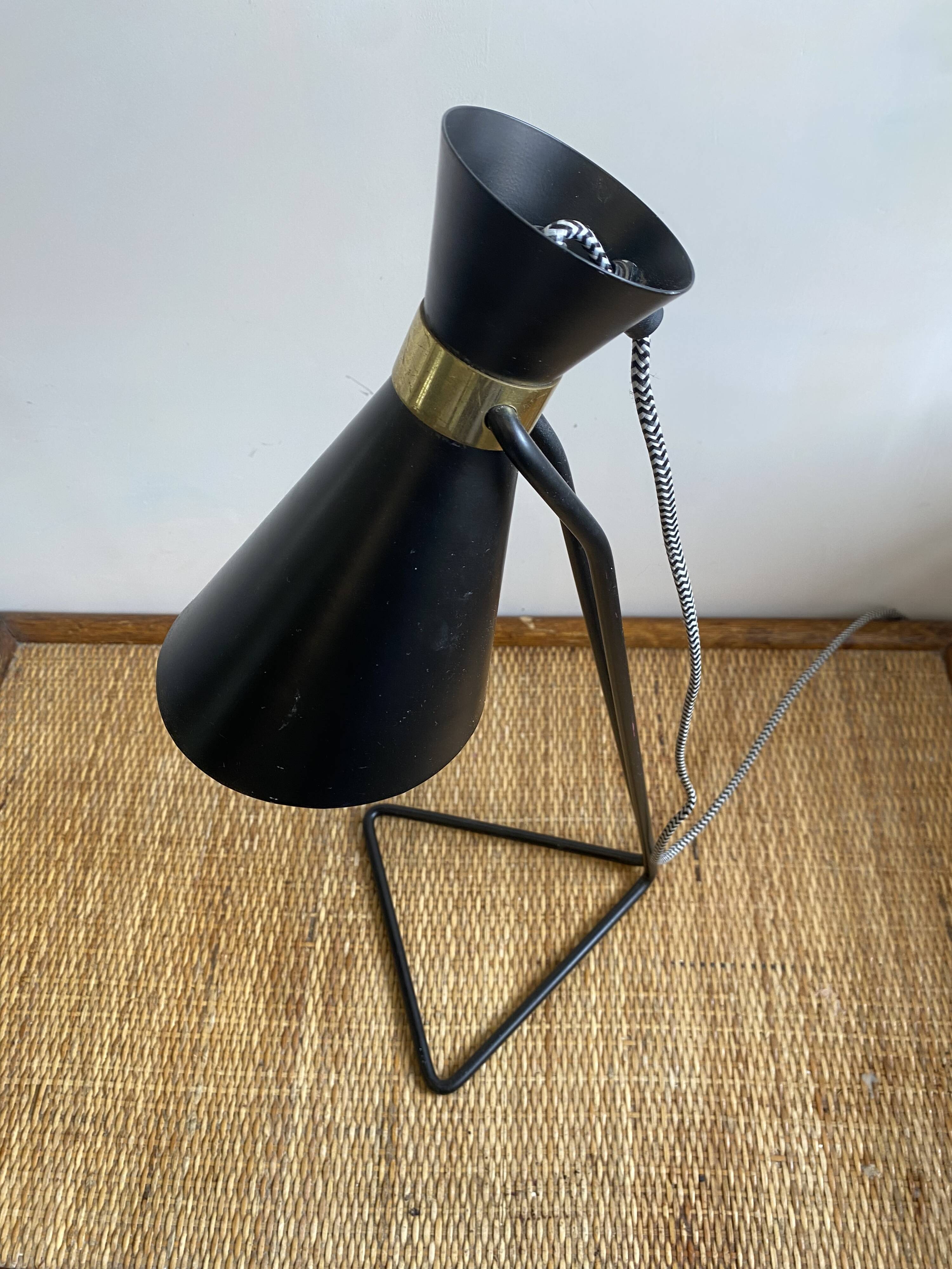 Vintage 1970s black metal cocotte lamp