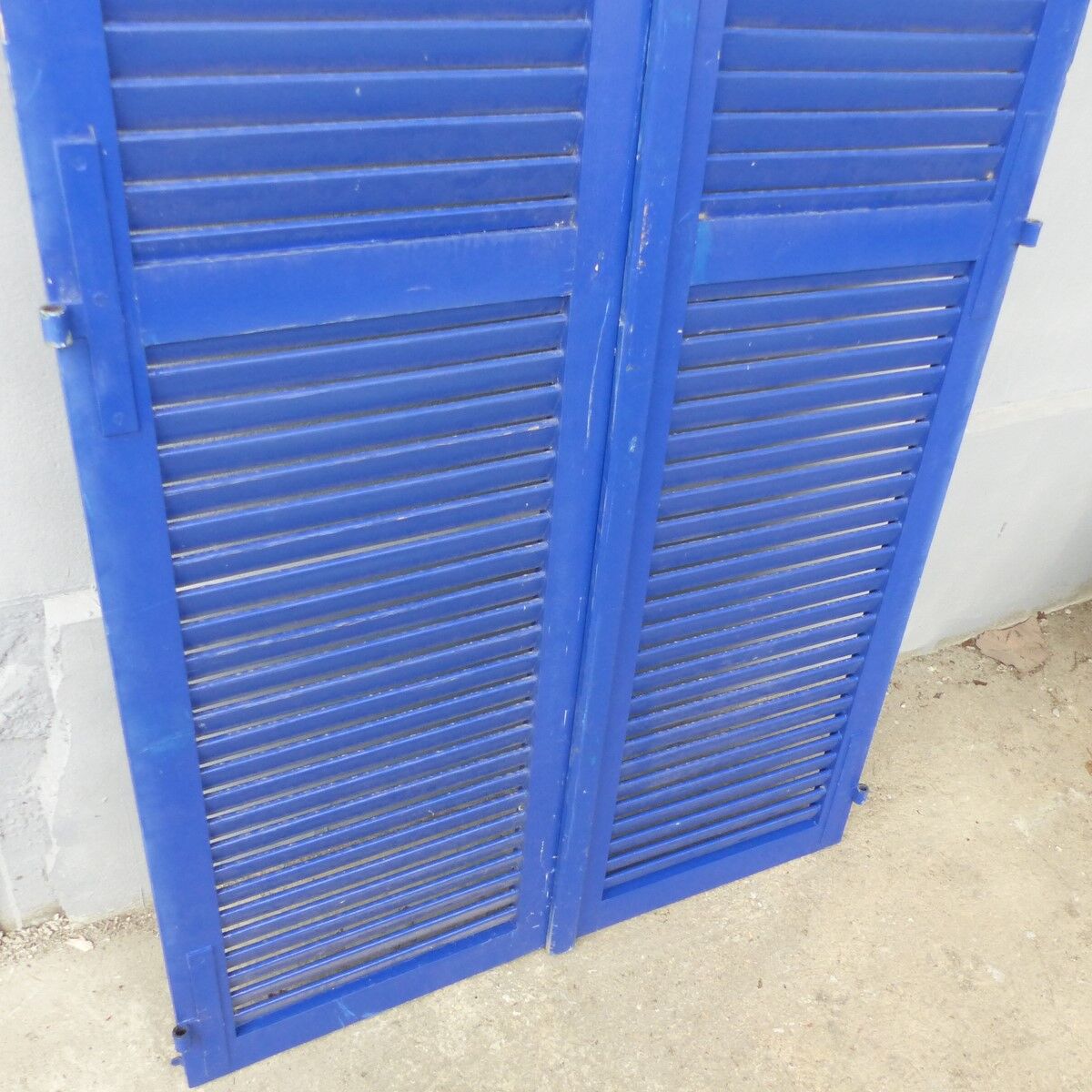 Wooden shutters 2 swings L 56 H 220
