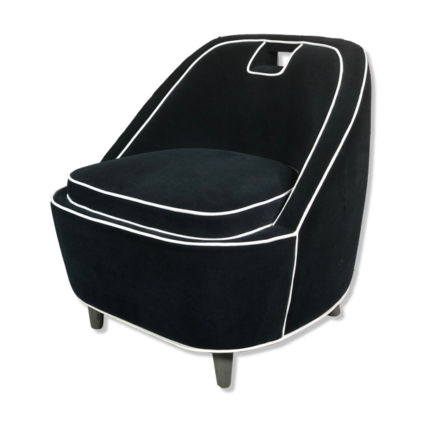 Fauteuil rétro vintage 80's en velours noir gansé blanc
