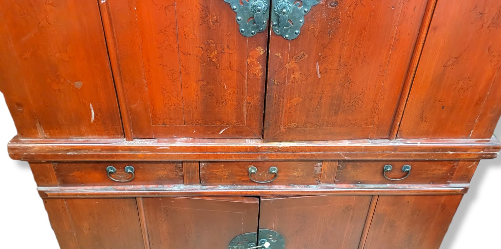 Asian wardrobe