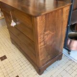 Walnut chest of drawers with 4 drawers