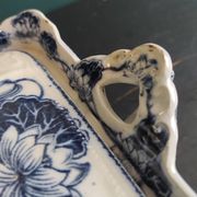Set of 2 soup tureens, 19th century, Williams & Co. Crown china, Lily patte