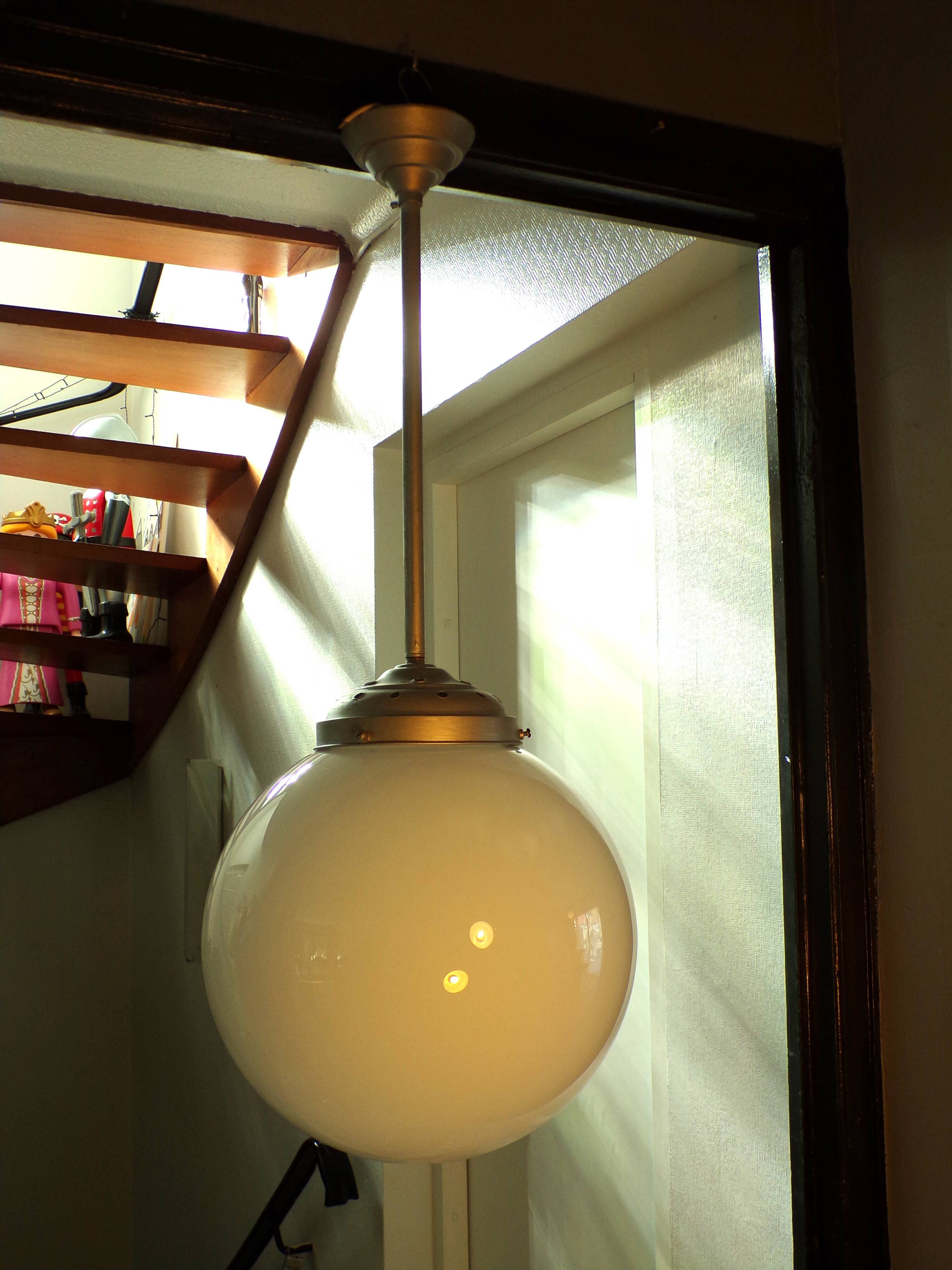 Suspension 1930 in opaline