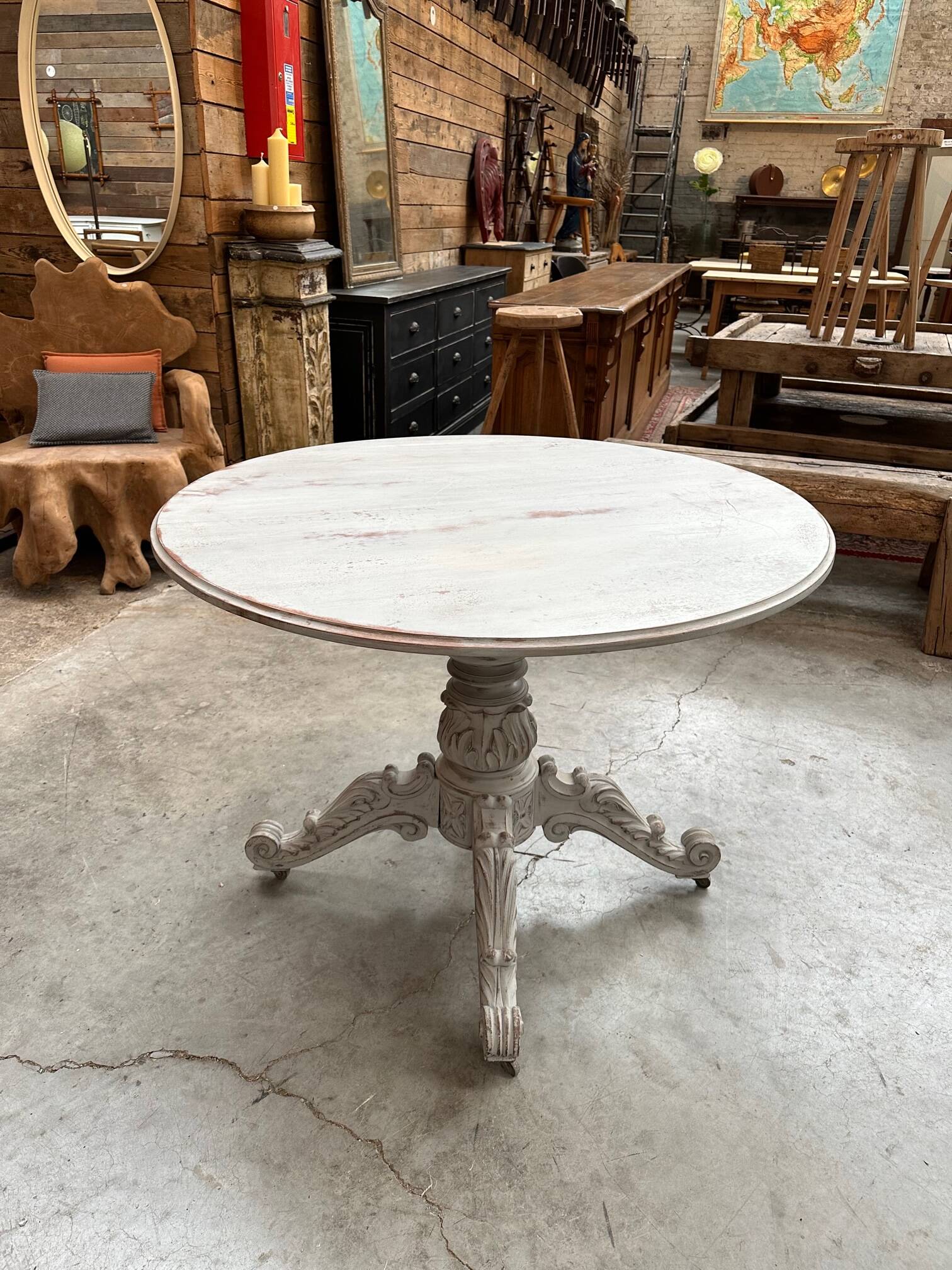 Napoleon 3 patinated mahogany table