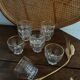 9 verres au liseré doré vintage.