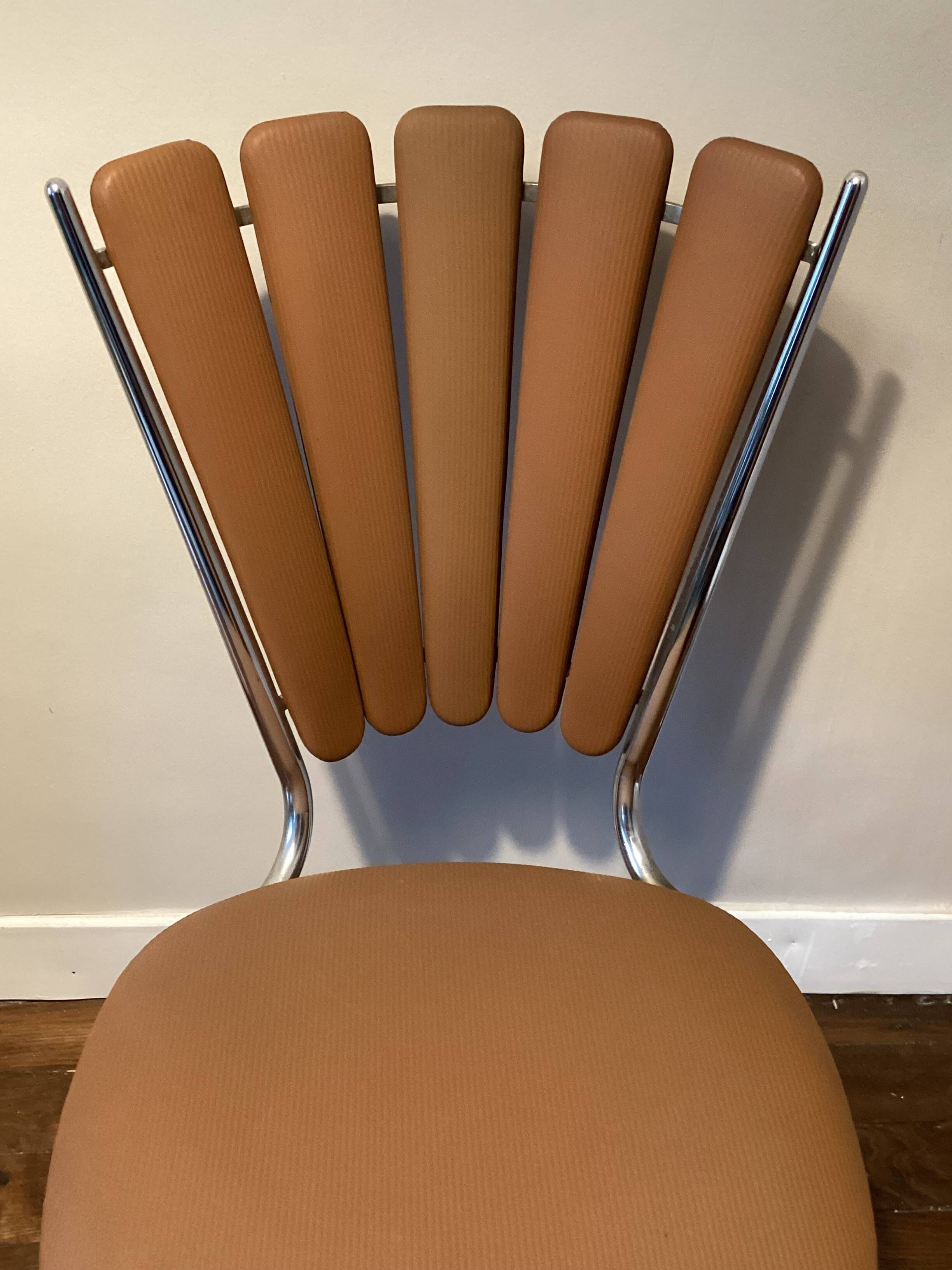 Set of 2 LE GAL chairs, vintage 70s