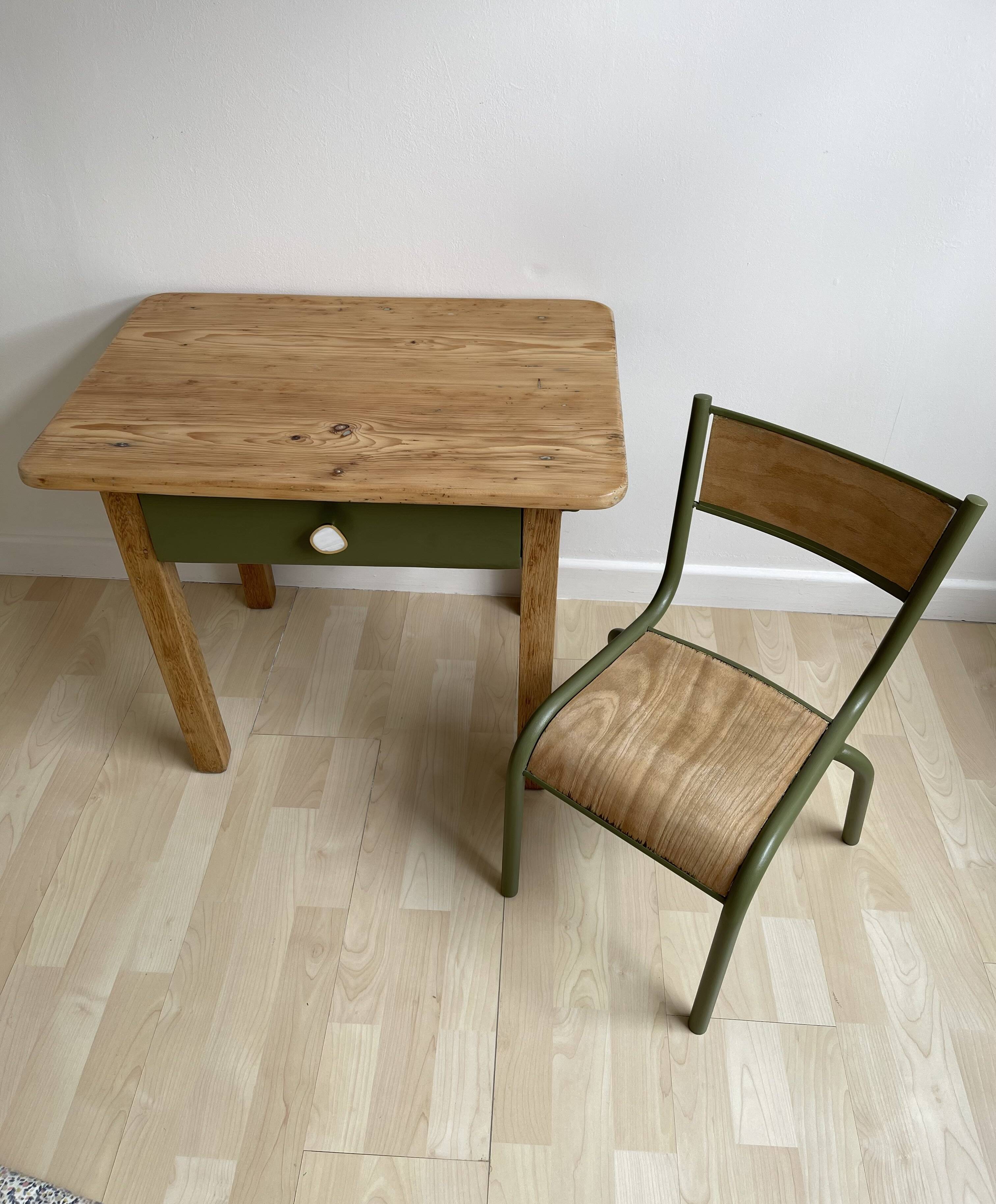 School desk
