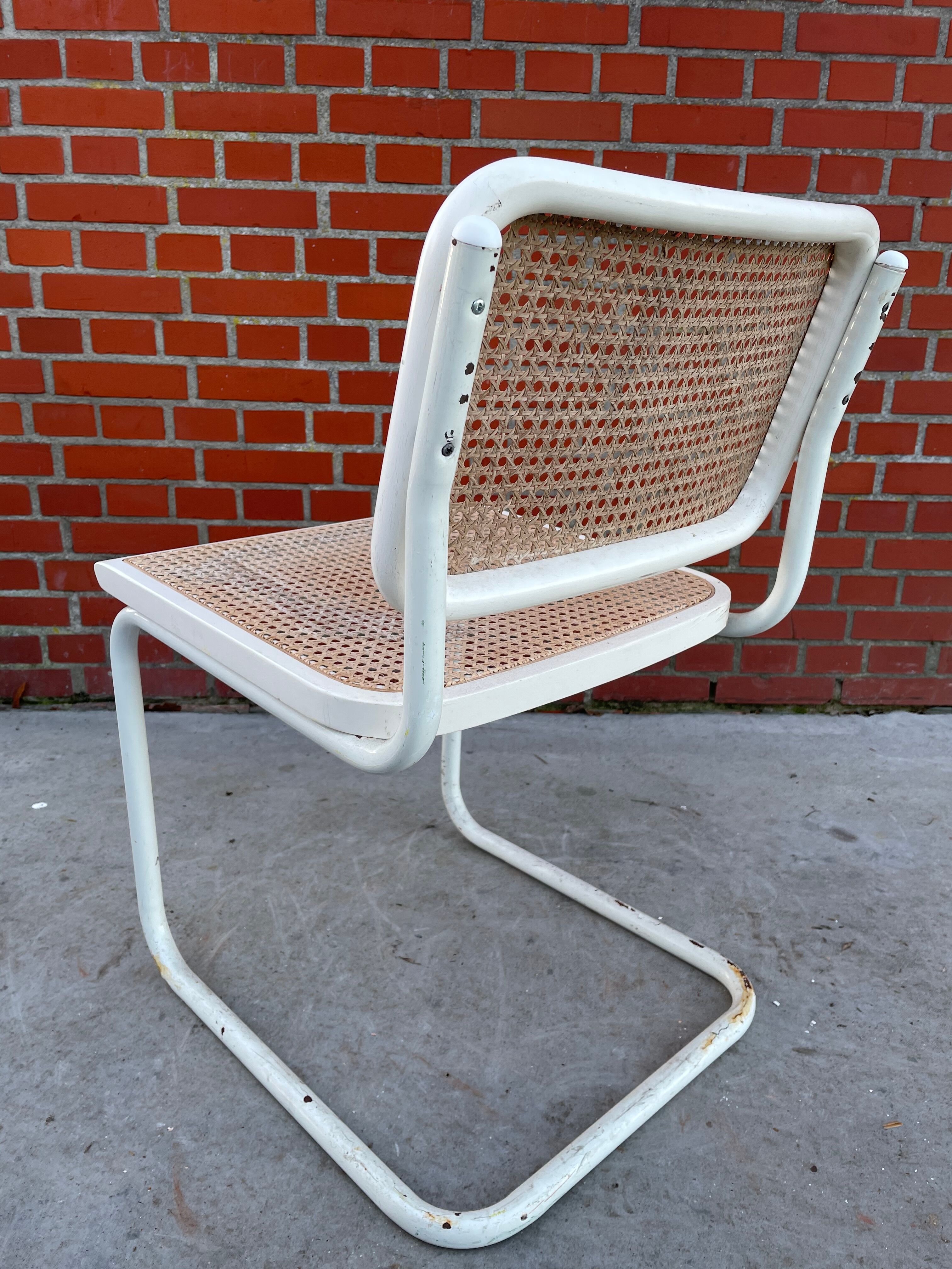Cesca design chair b32 model white