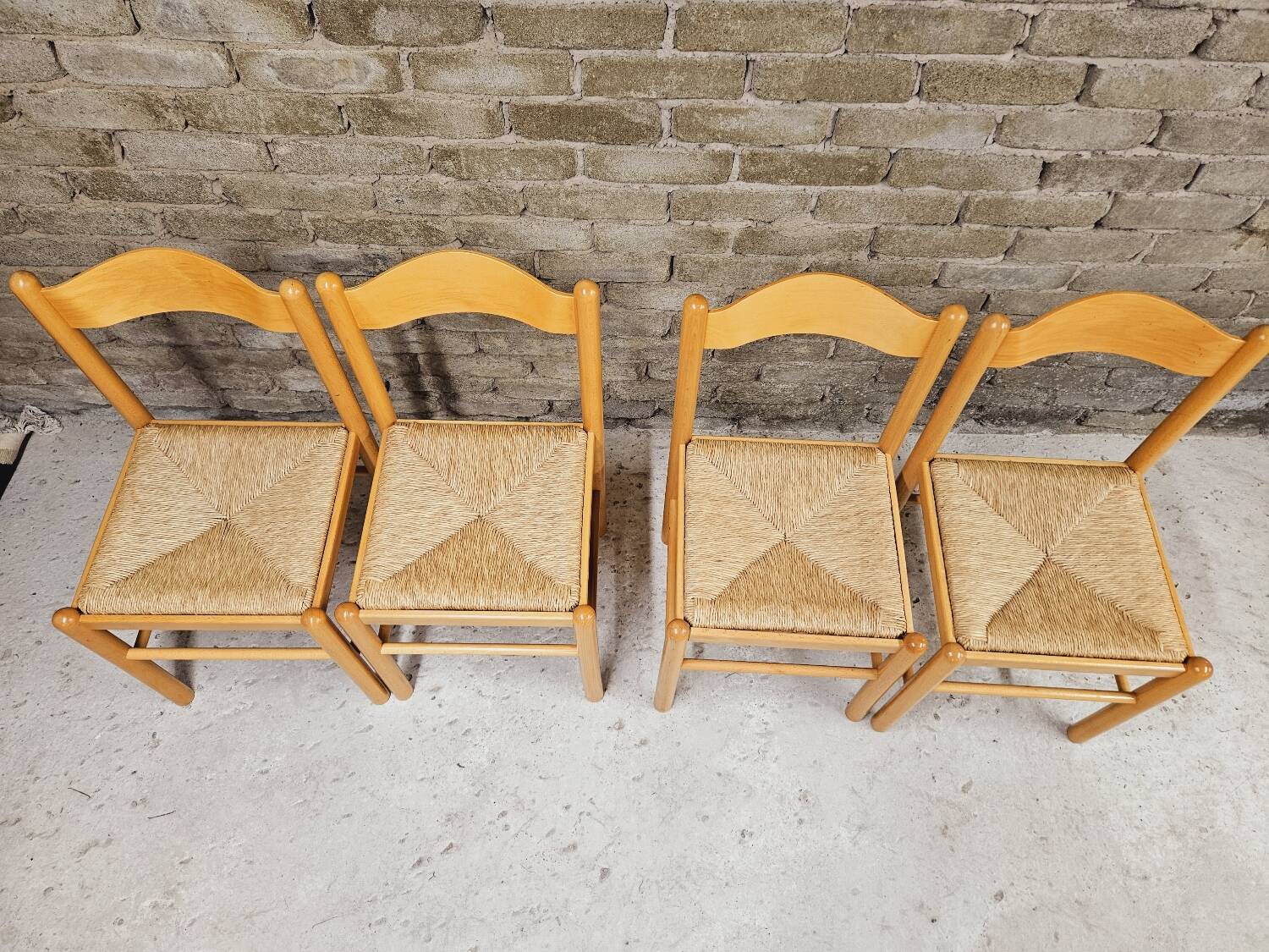 Set of 4 vintage pine and rush chairs