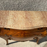 Rosewood chest of drawers