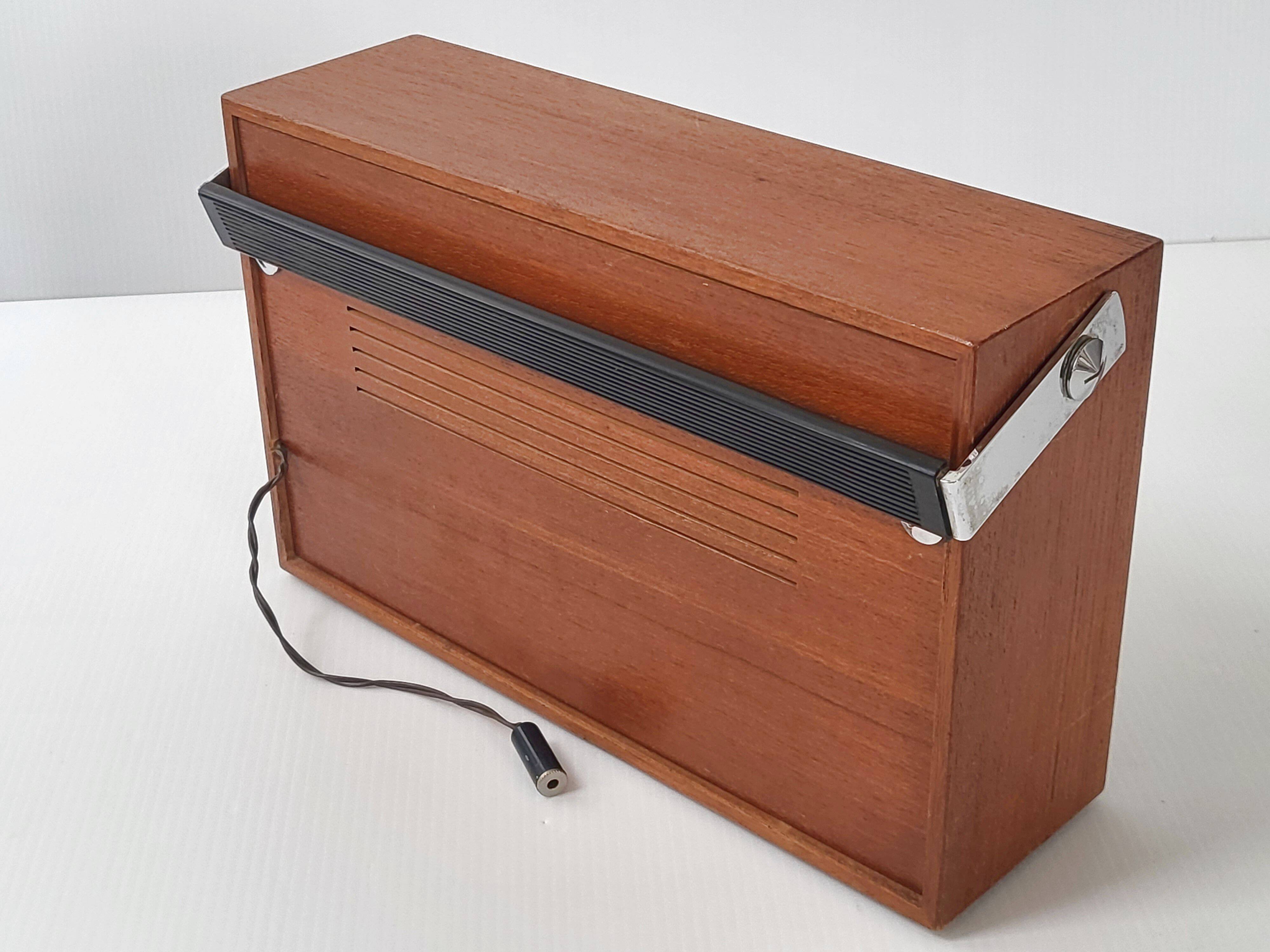 Philips vintage transistor radio 1960s