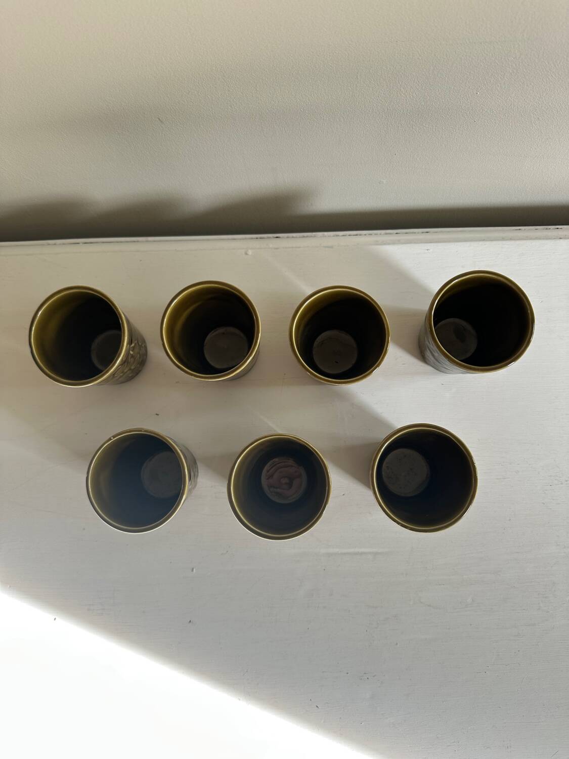 7 tasses Chavaillon de Sarreguemines olive