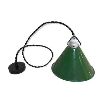 Old industrial industrial green factory conical suspension in enamelled sheet metal, electrified