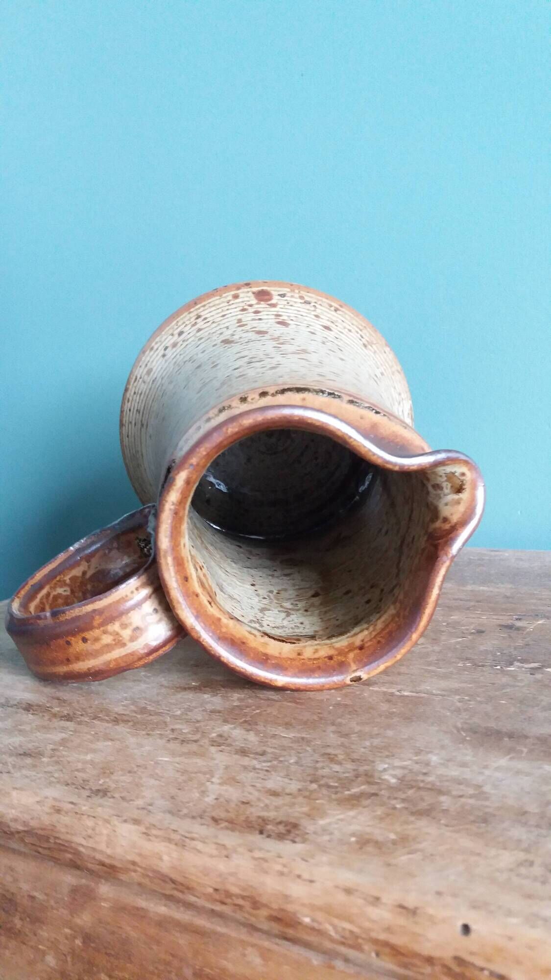 Stoneware pitcher from Puisaye signed by Jean-Pierre Prud’homme.