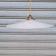 Grande suspension en opaline blanche