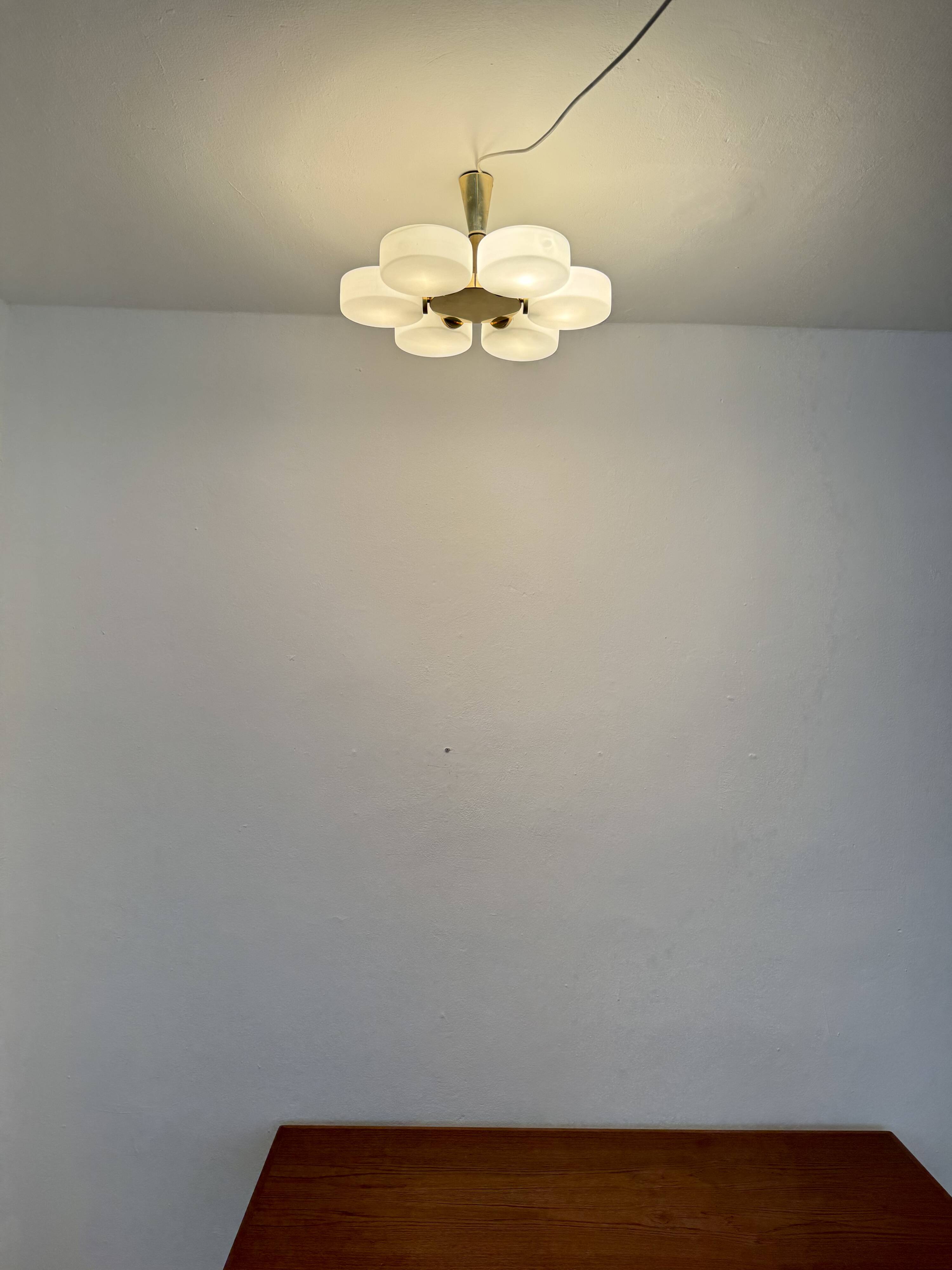 Opaline Sputnik Chandelier by Kaiser Leuchten