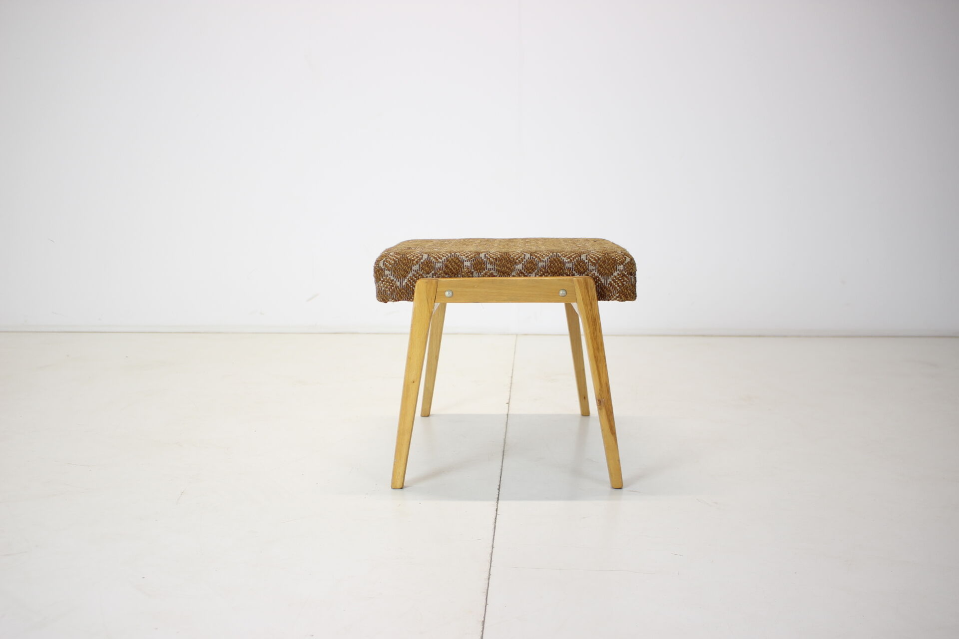 Mid-century wood stool or footstool/ton, 1966’s