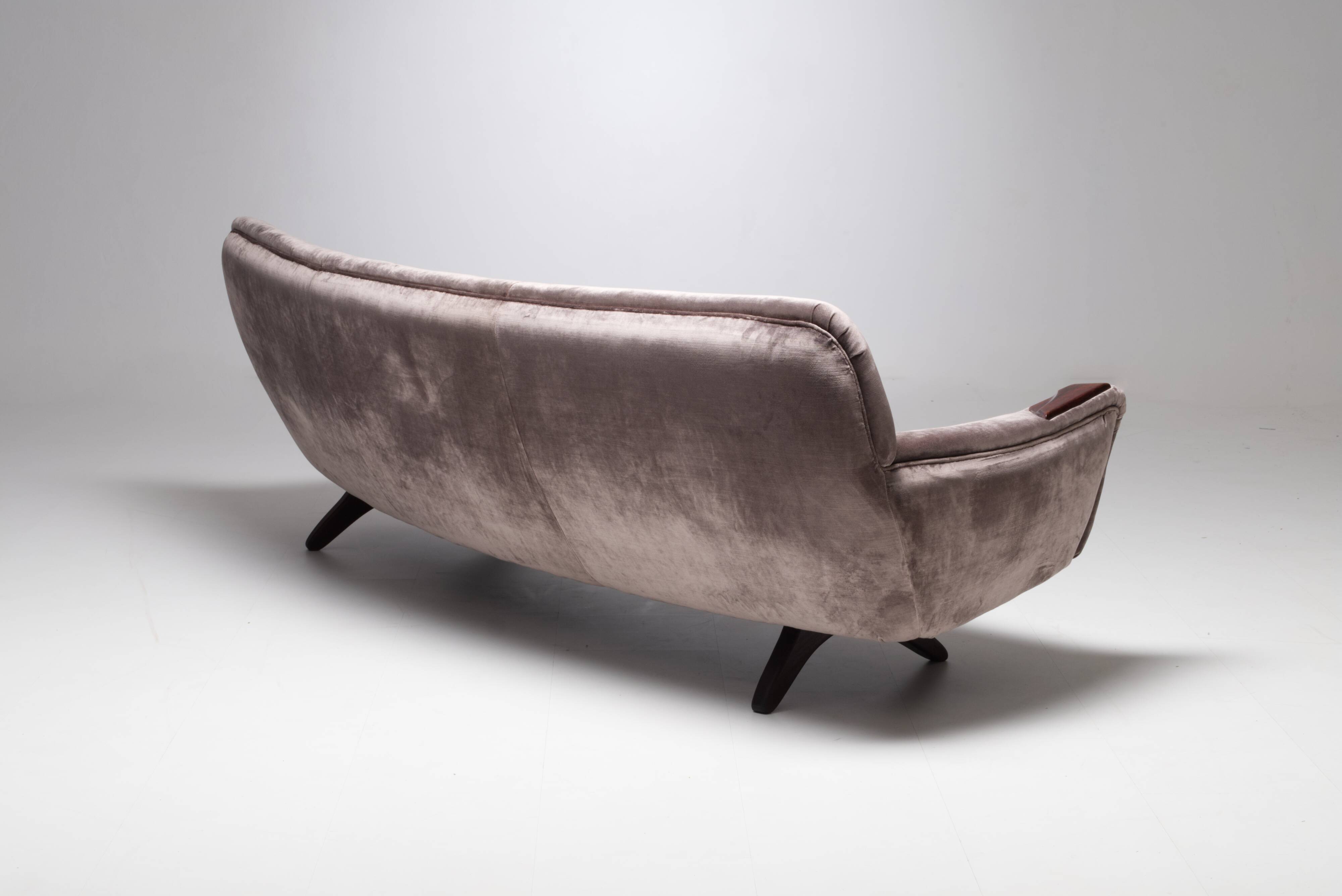 Geisha sofa by Leif Hansen