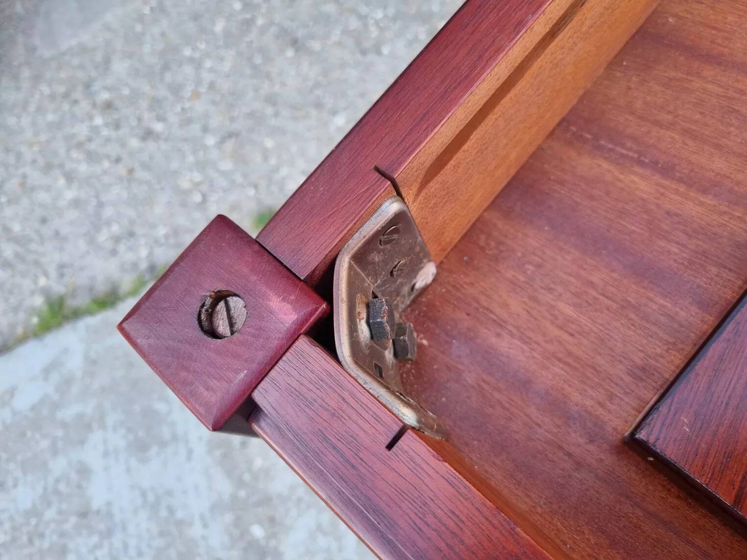 Scandinavian table in rosewood - 1960 design