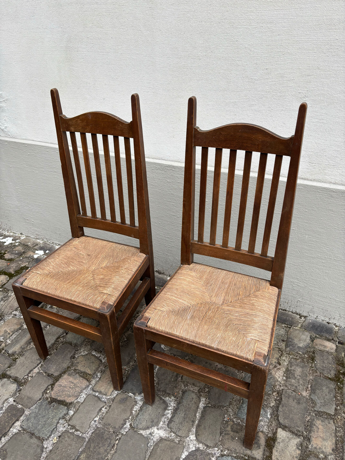 2 chaises en bois art nouveau