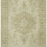 Hand-knotted anatolian vintage carpet  1970s 219 cm x 311 cm