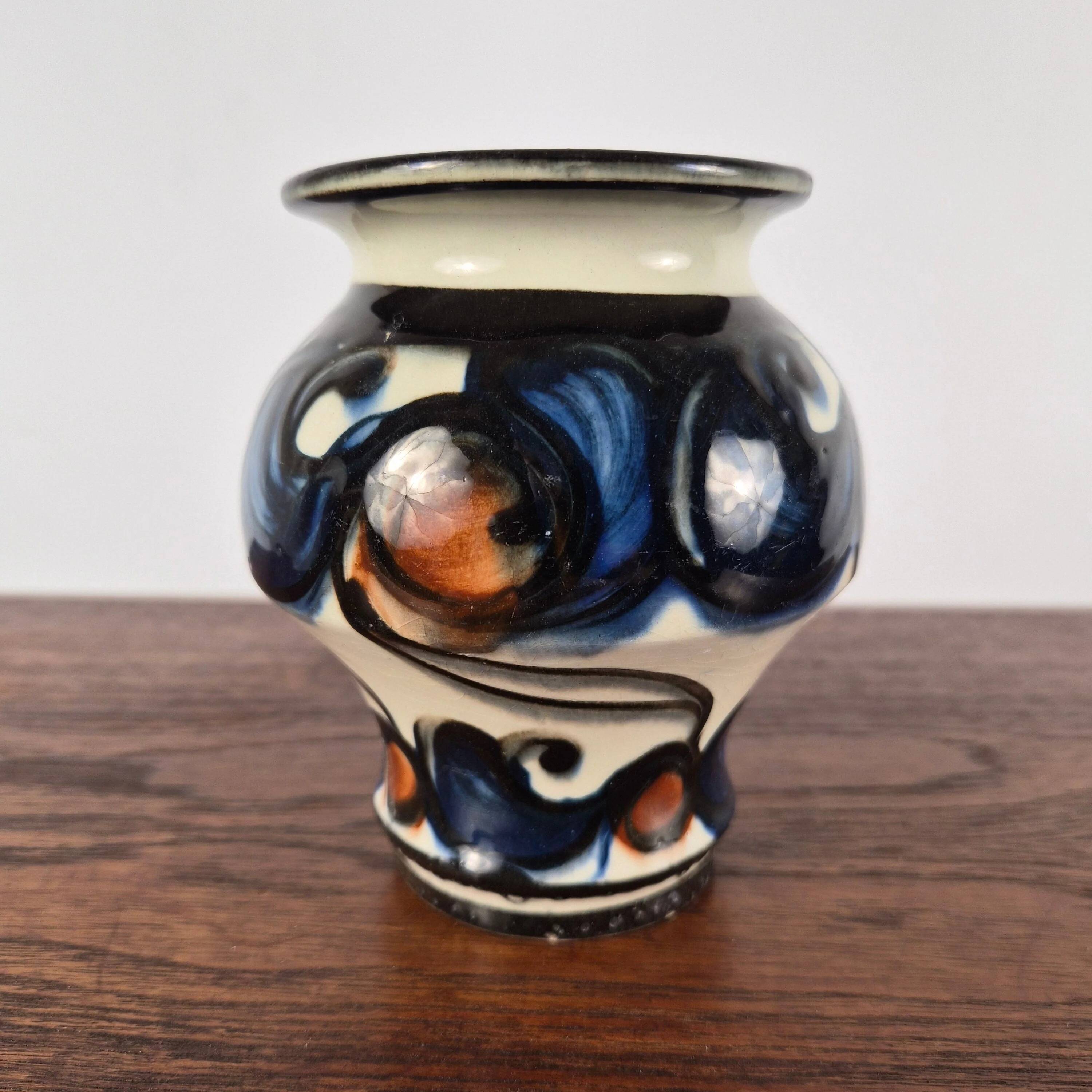 Small glazed stoneware vase, Danico workshop, Denmark, 1930