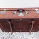Valise  ancienne en cuir Feiten