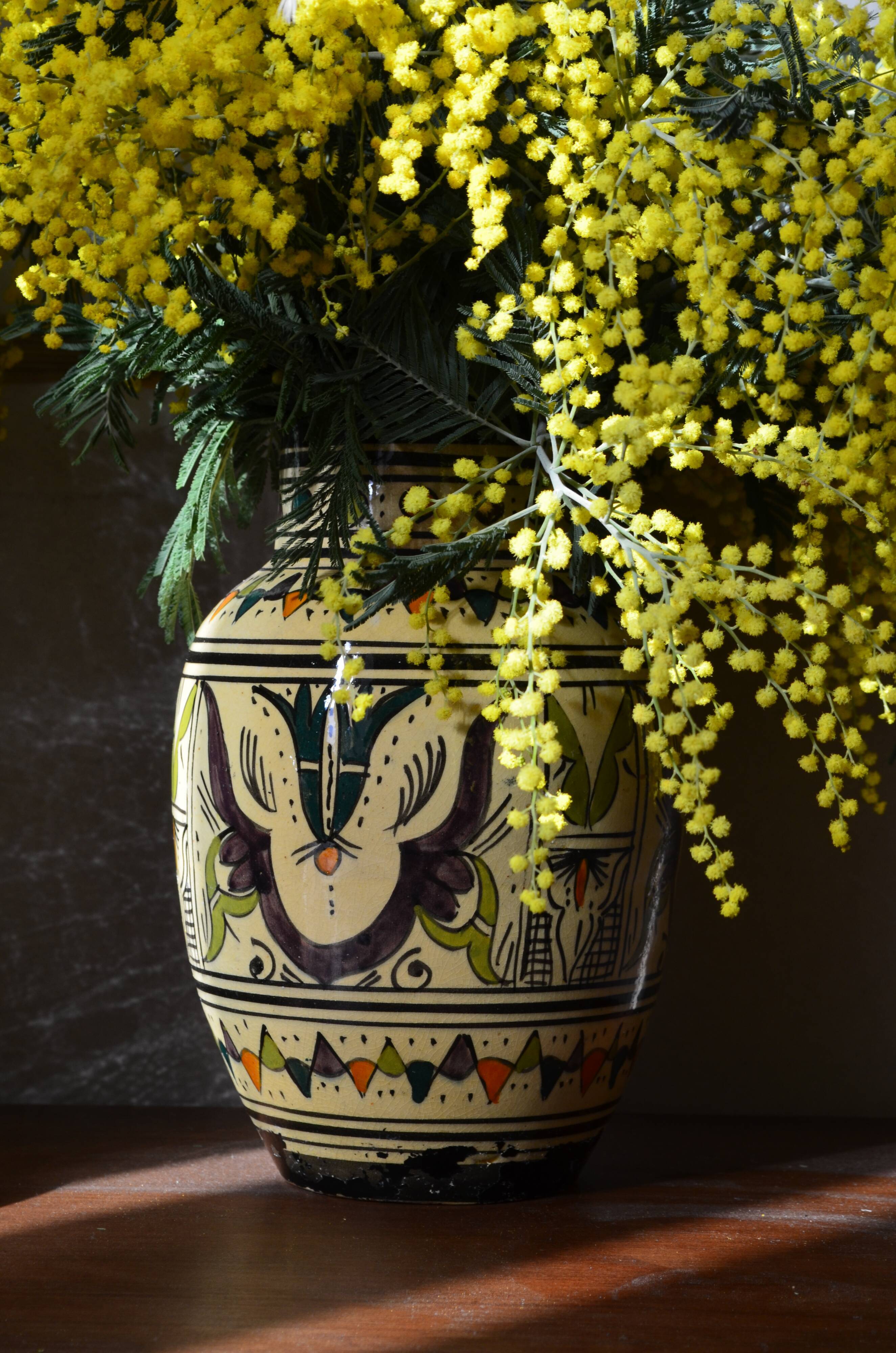 Vintage berber vase