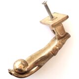 Heurtoir de porte en laiton en forme de main, années 70