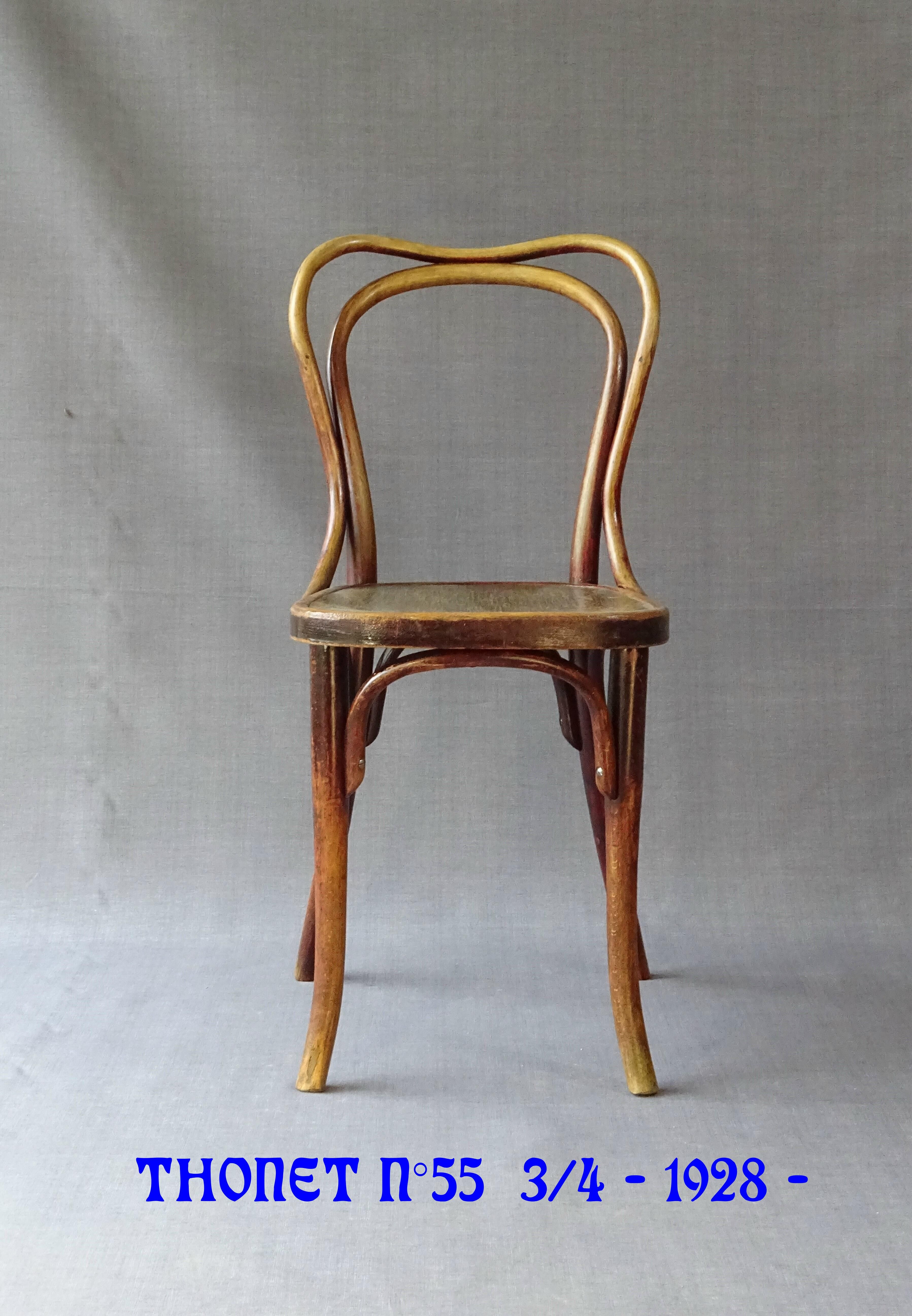 Chaise bistrot Thonet n°55 vers 1925 assise bois