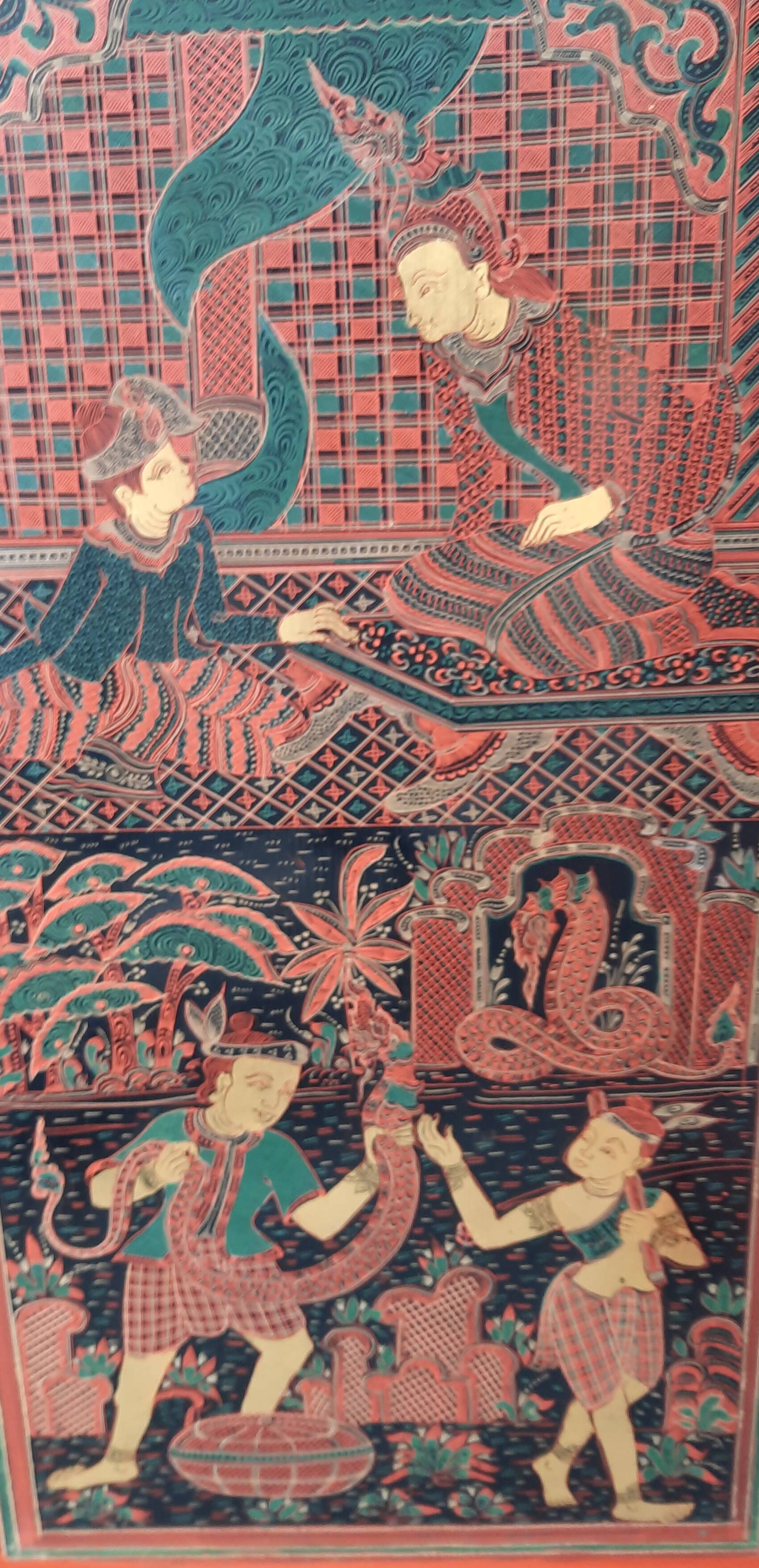 Large extreme orirntal screen