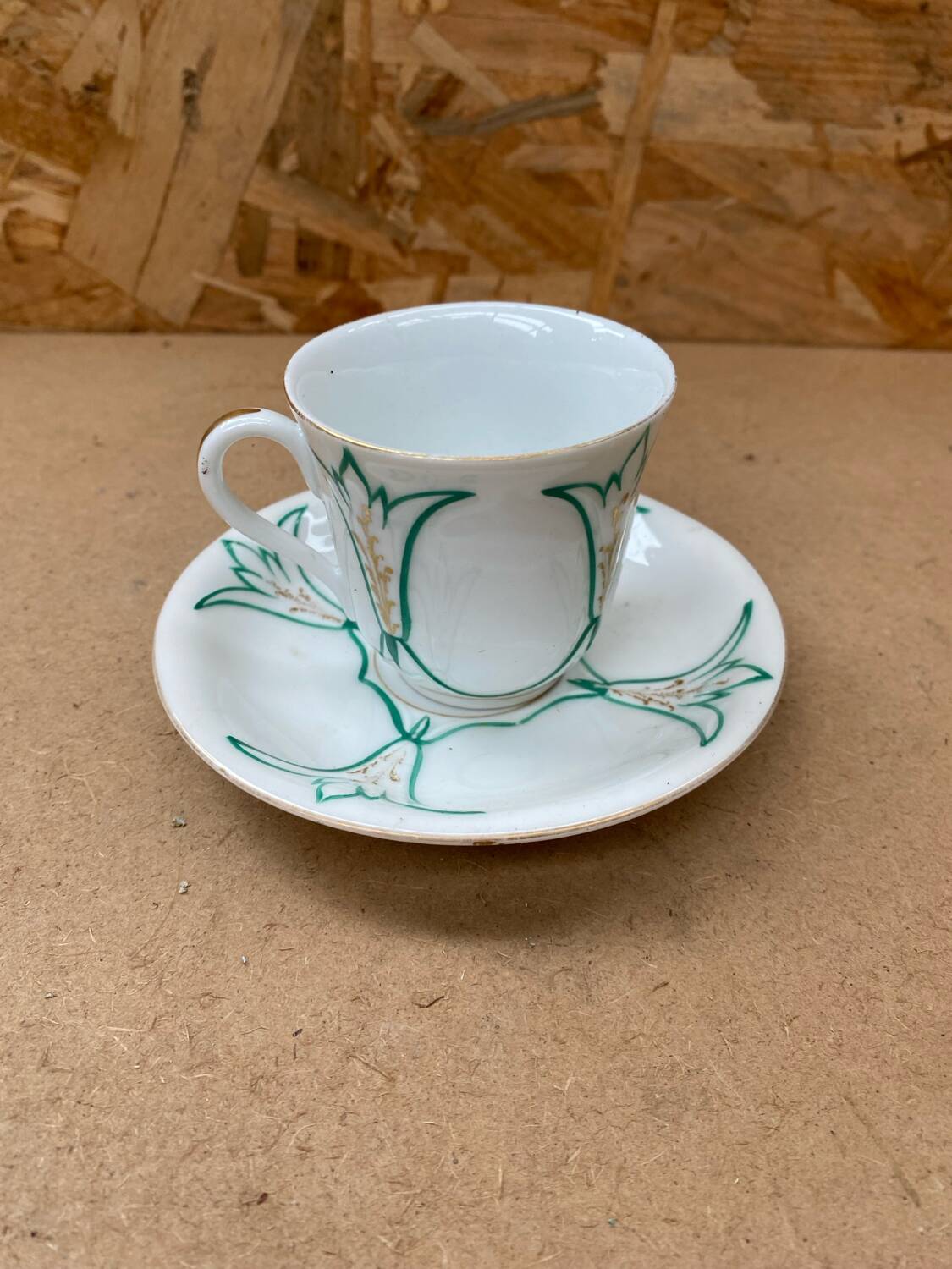 Set of 6 antique white ceramic mugs vintage green leaf decor