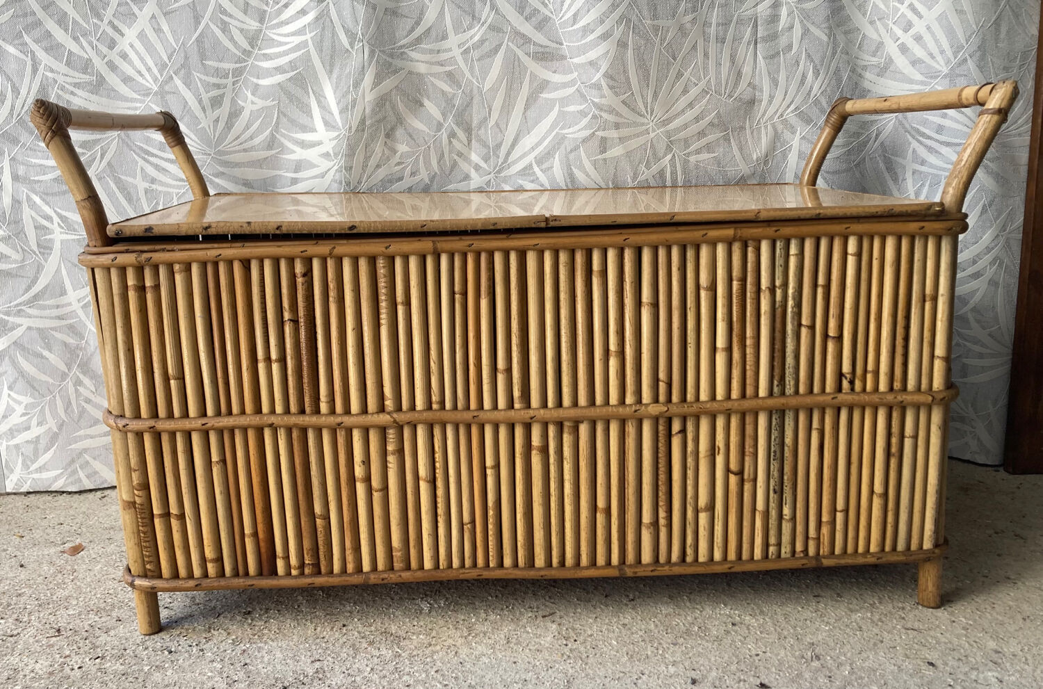 Vintage rattan bench chest