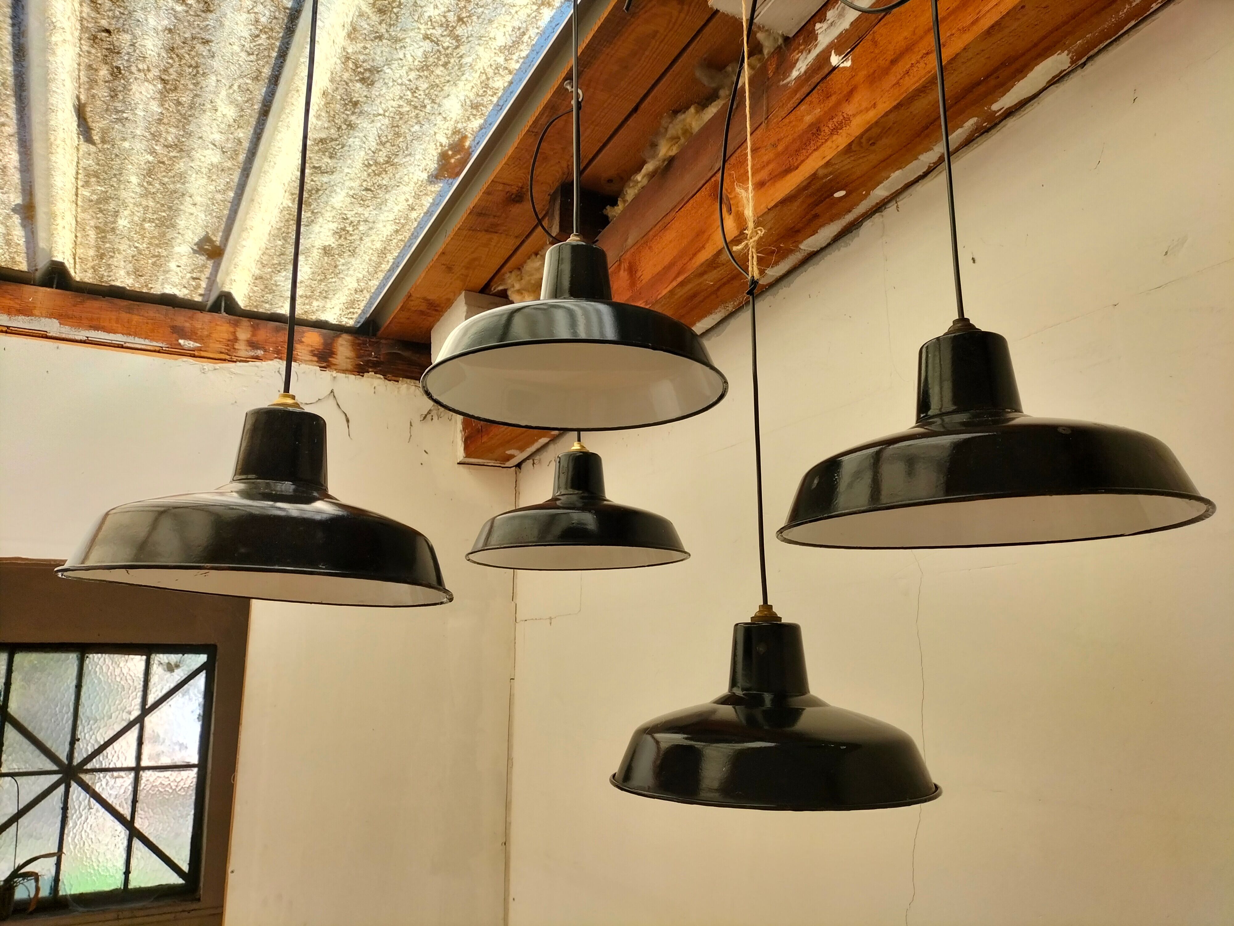 Set of 5 hanging lamps