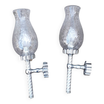 Paire d'appliques  chromées et verre bullé