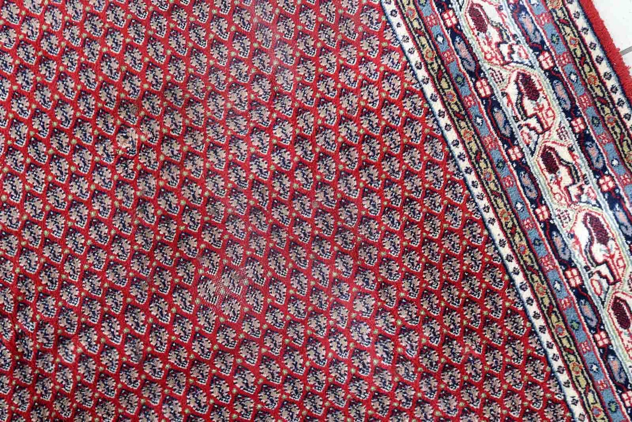 Handmade indian indian vintage rug 204cm x 252cm 1970s