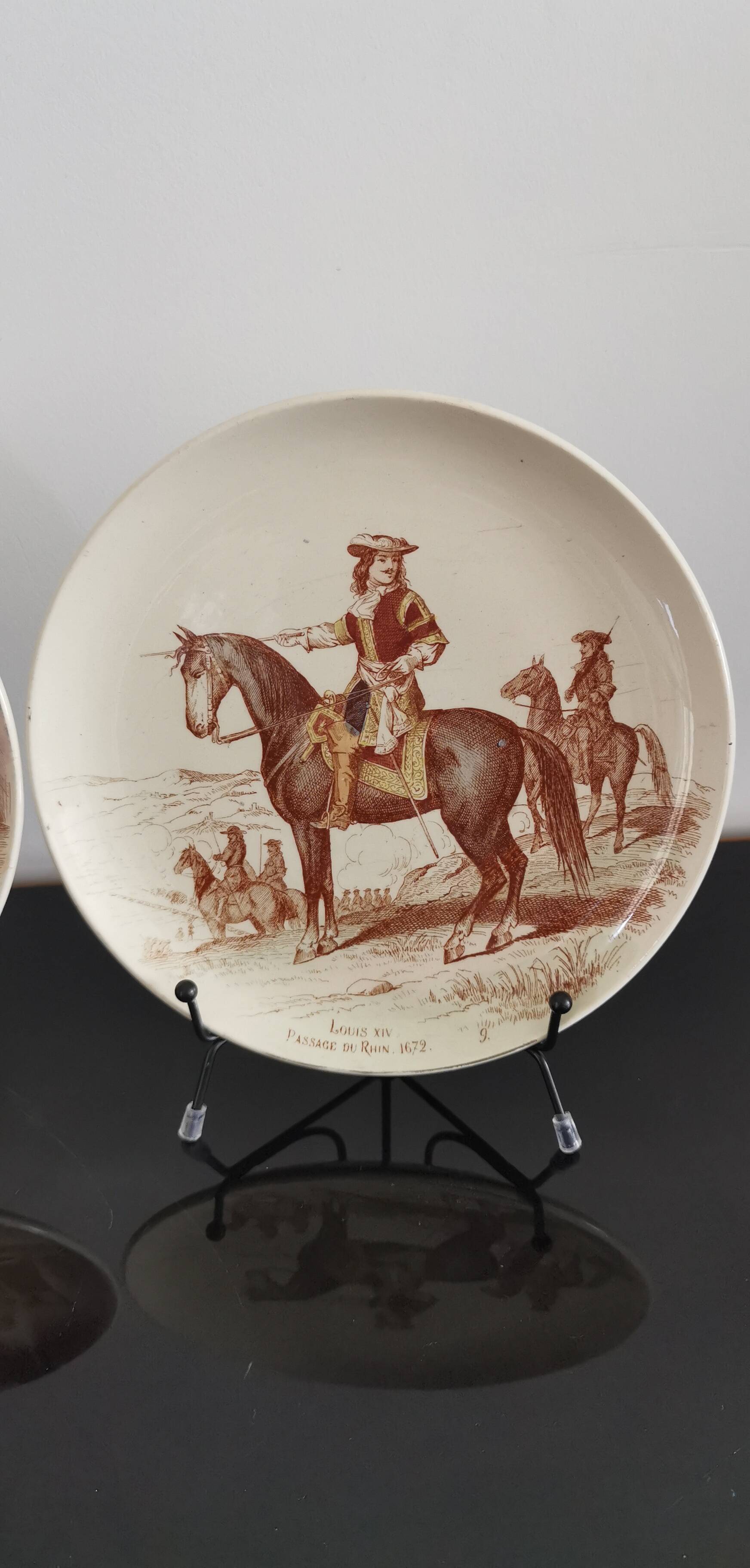 3 assiettes en faïence Creil et Montereau