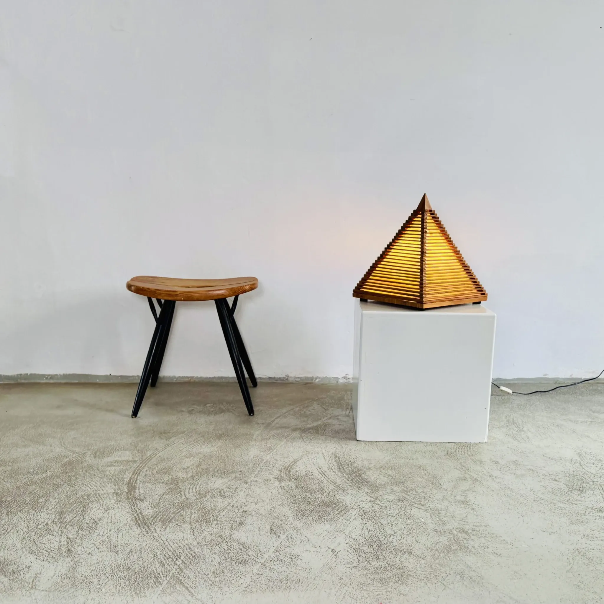 Teakwood Pyramid Table Lamp, Italy, 1970S