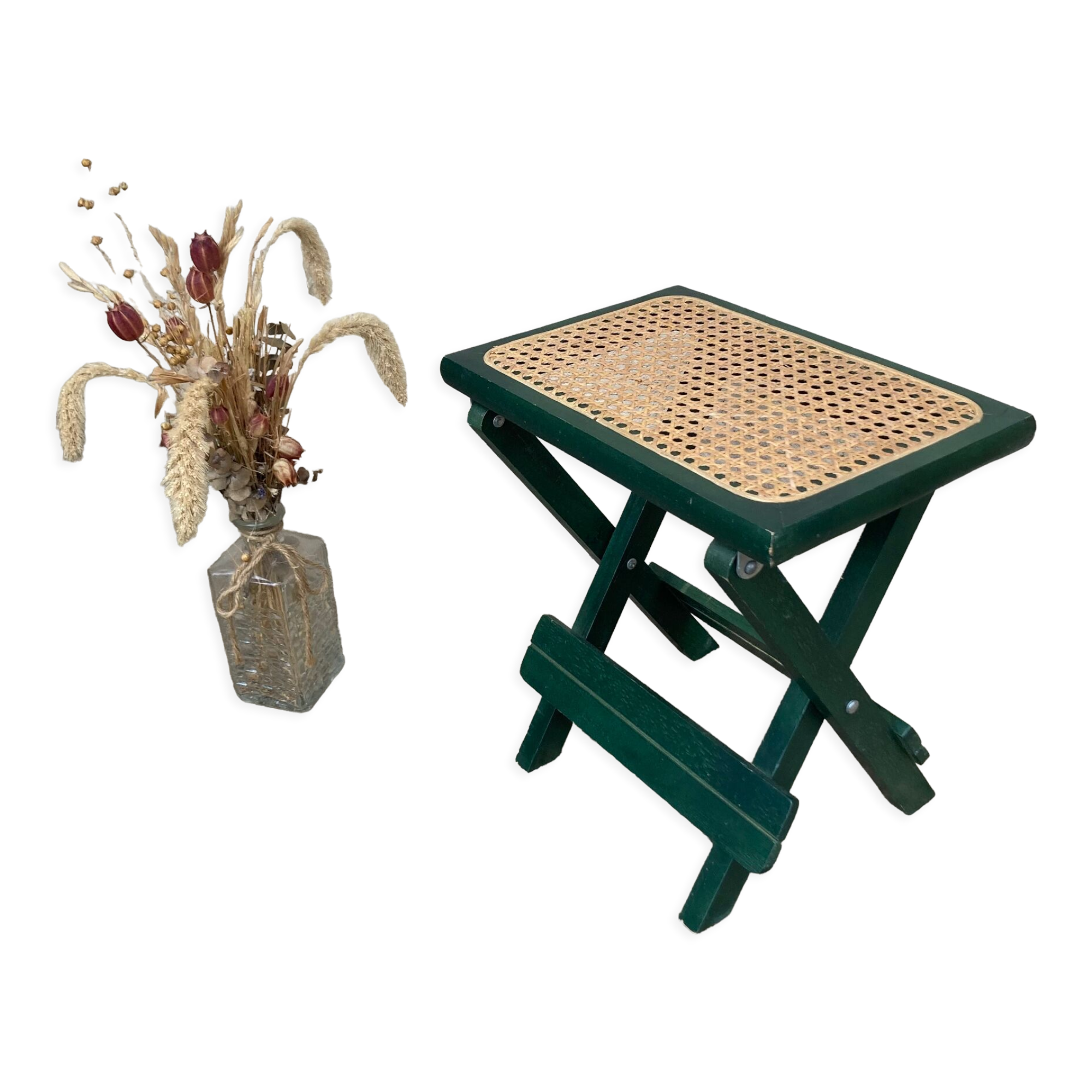 Folding stool in vintage canning