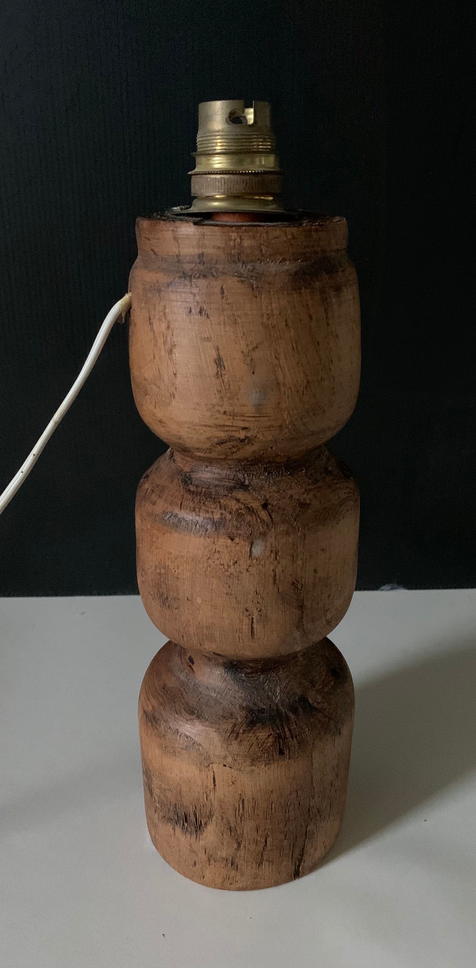 Lampe brutaliste