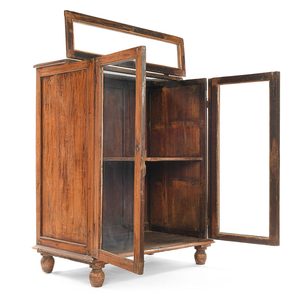 Wooden showcase