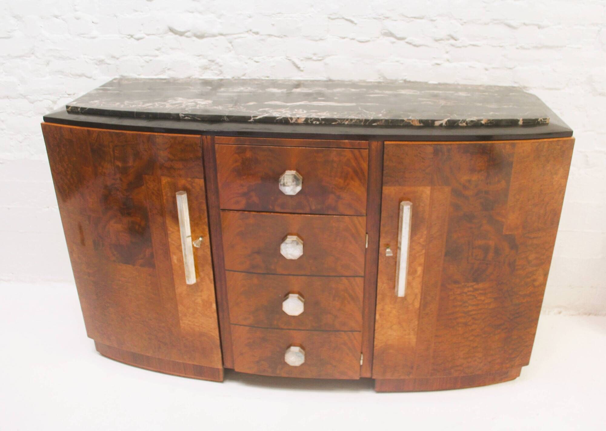 French Art Deco sideboard from the 1930s