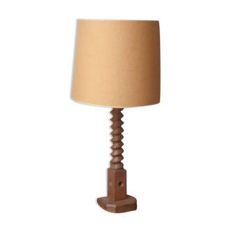 Screw base lamp