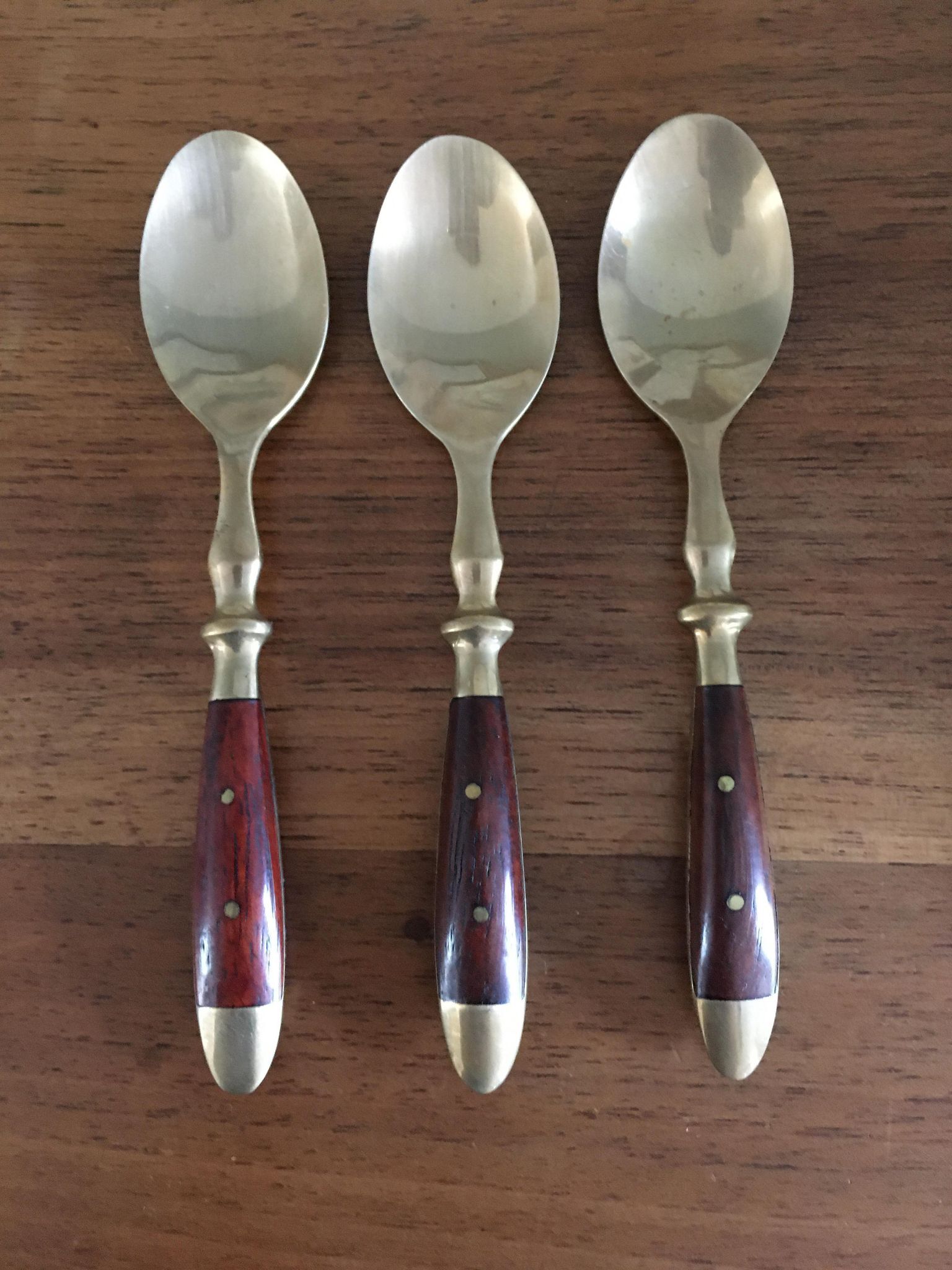 Mocha spoons made of brass and wood