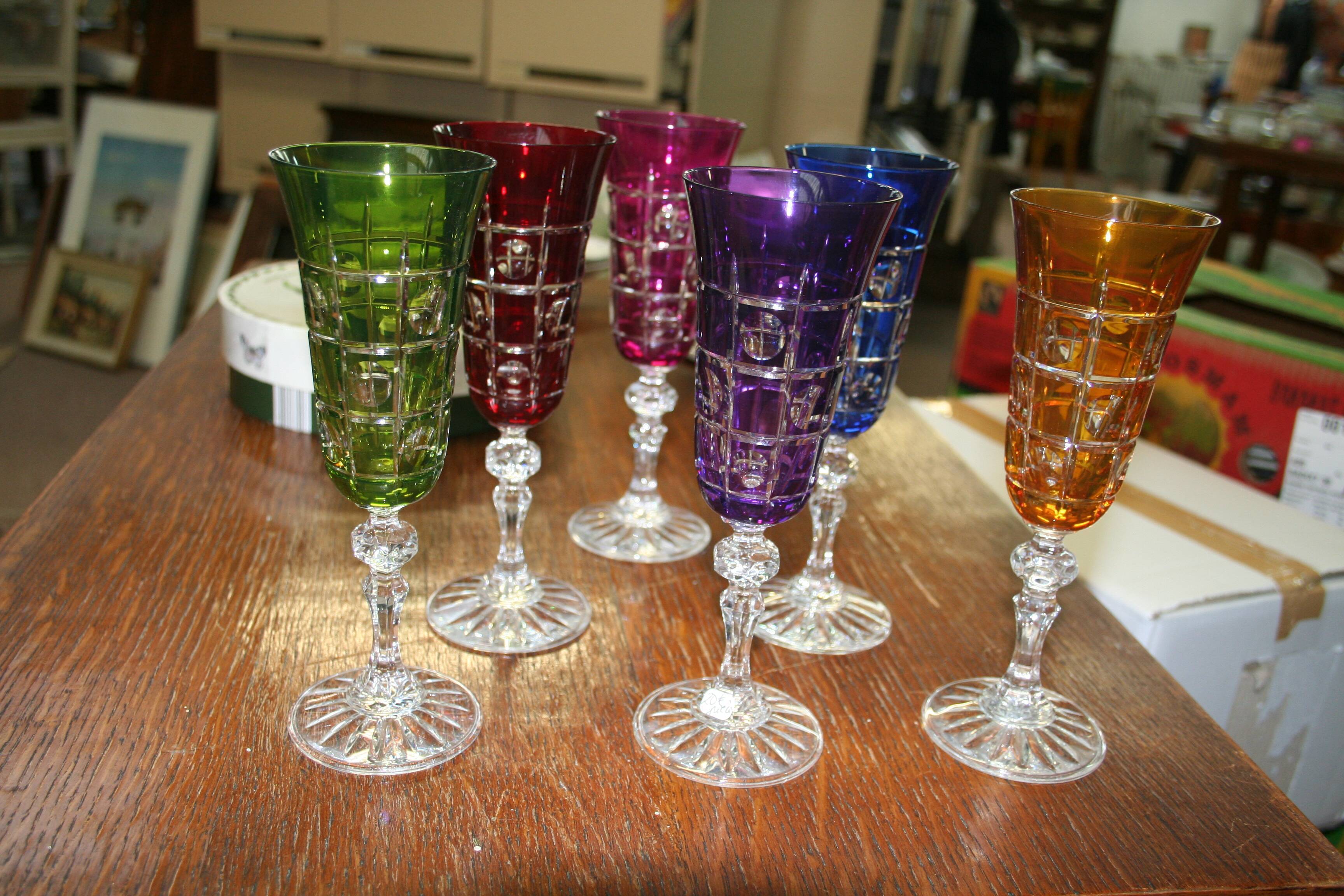 6 colored crystal flutes