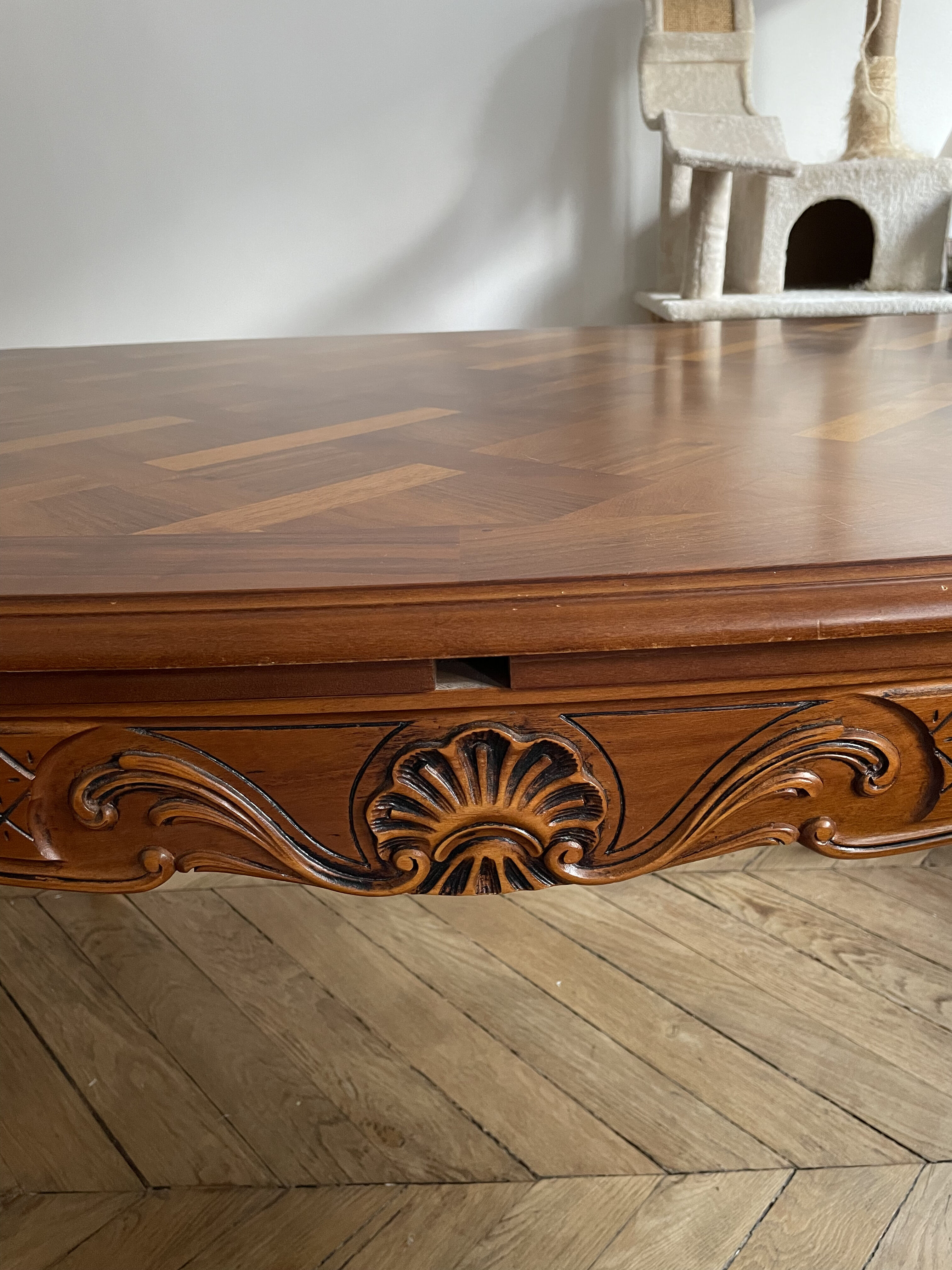 Louis XV style extendable oval wooden dining table