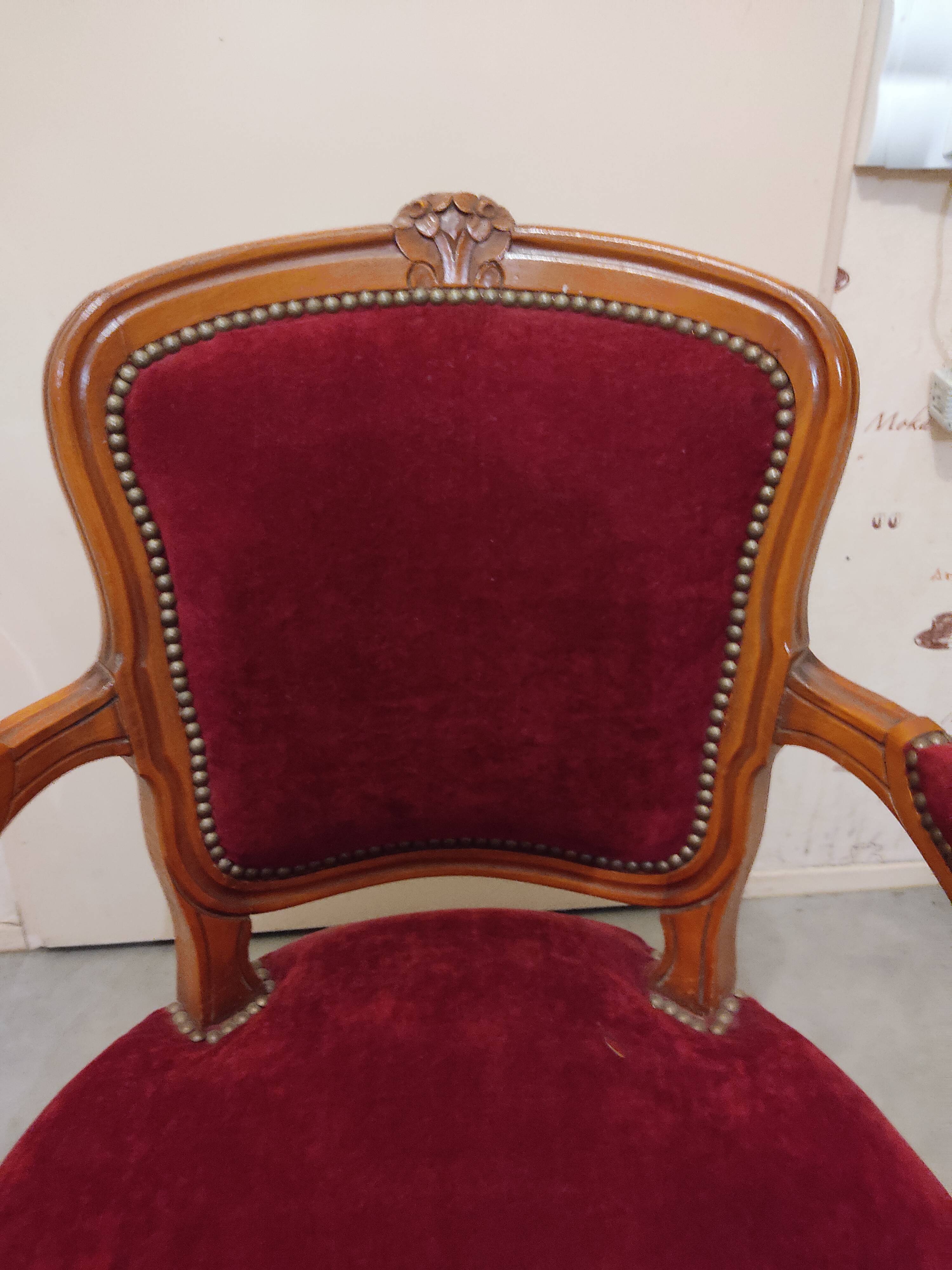 Ancien fauteuil style Louis Philippe bois velours