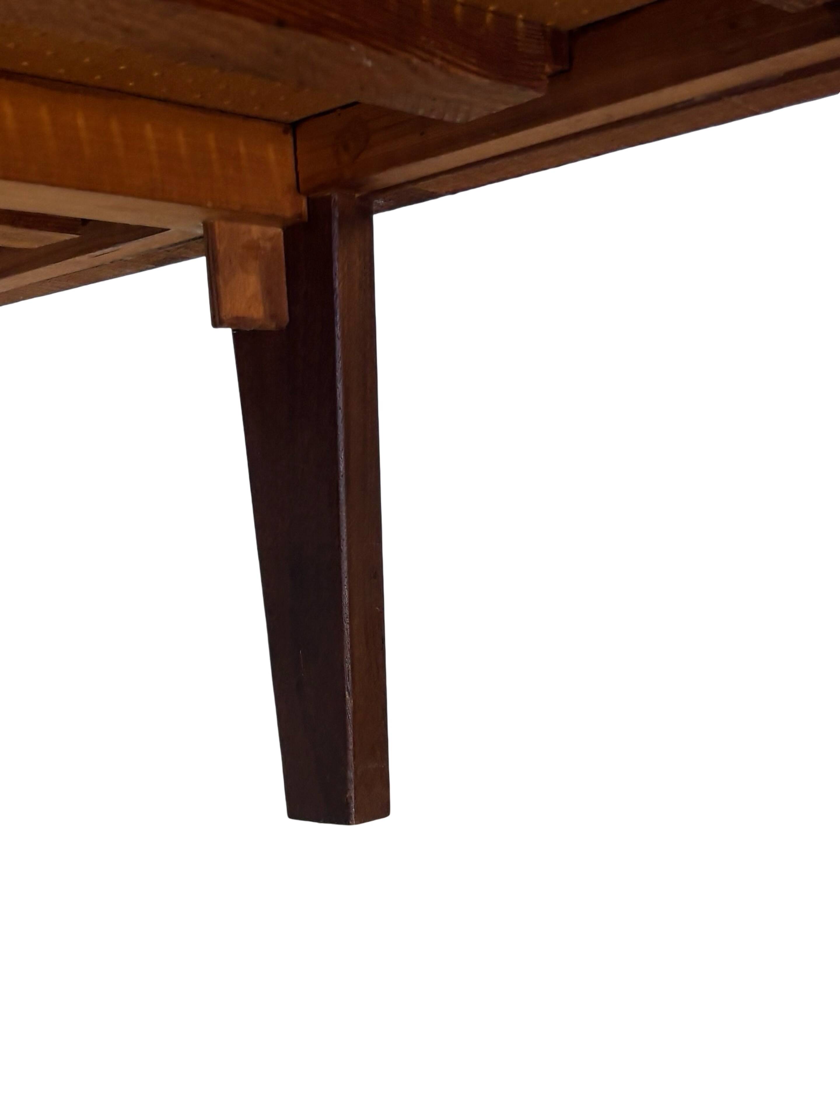 Vintage daybed minimalist design in Teak  960s