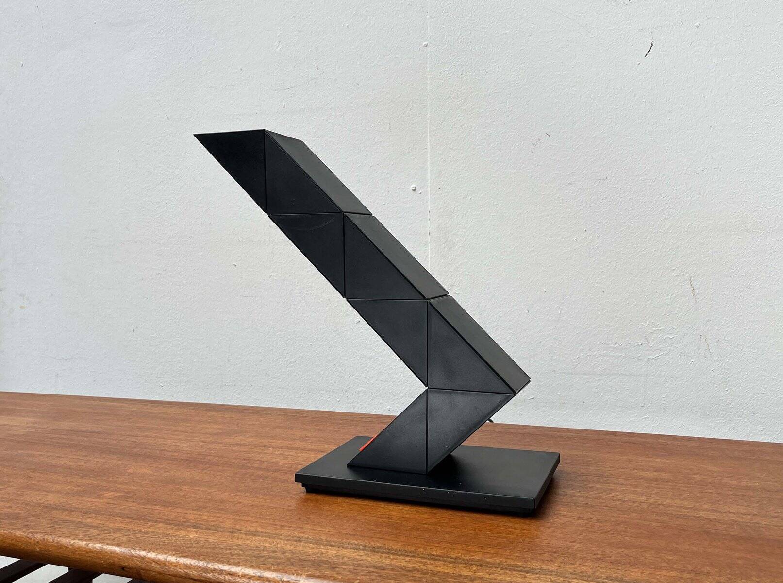 Flexible table lamp Z-Lite Zig Zag postmodern model, 1980s